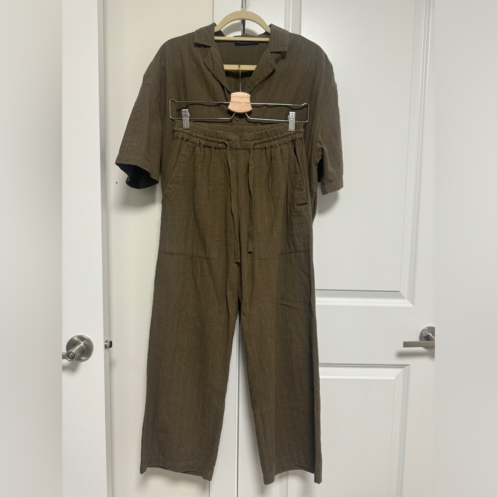 Oak and Fort Linen Set